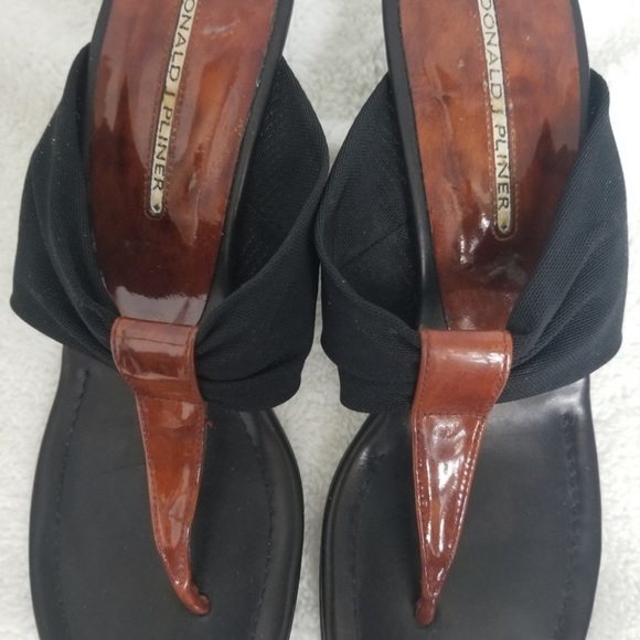 Donald J. Pliner Coutour Kitten Heel Sandals - Picture 8 of 11